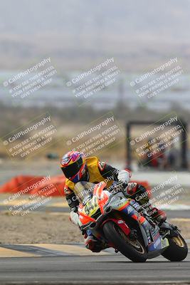 media/Mar-02-2025-Race Pace (Sun) [[8bec80ae00]]/12-Vested (Turn 2) 1111am/